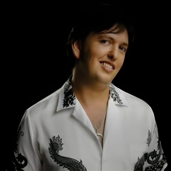 Featured image for “Live Music Night: Royden Donaghue at Warren Services Club”