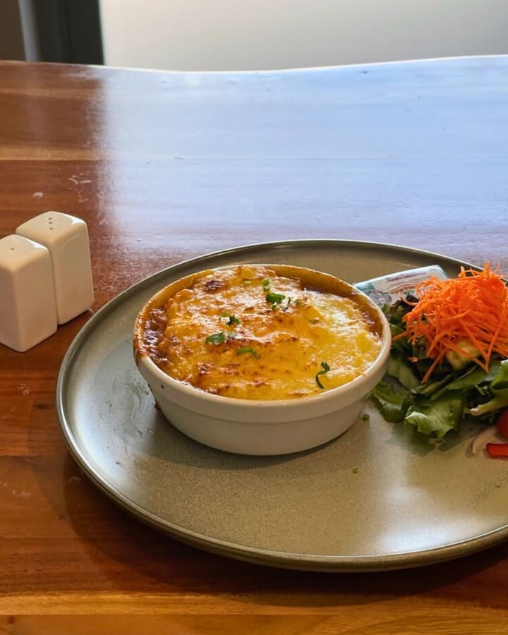 Featured image for “BBQ Beef Pulled Pot Pie: Winter Warmers at Warren Services Club”