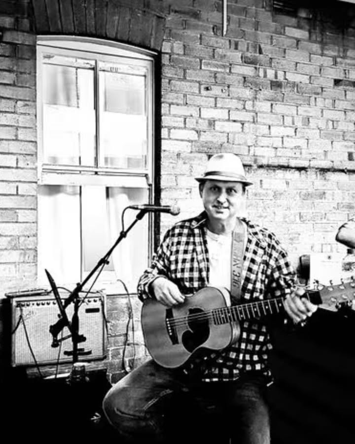 Featured image for “Paul Bergagnin Live: Friday Night Music Extravaganza at Warren Services Club”