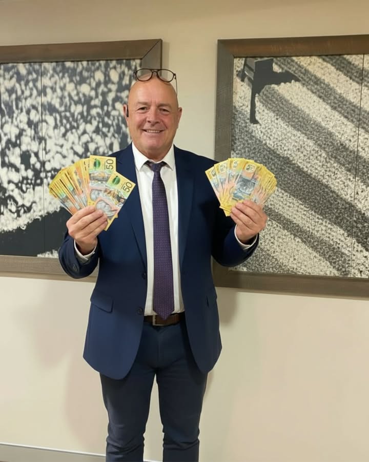 Featured image for “Win Big at Warren Services Club: Cash Draws & Live Entertainment Extravaganza”