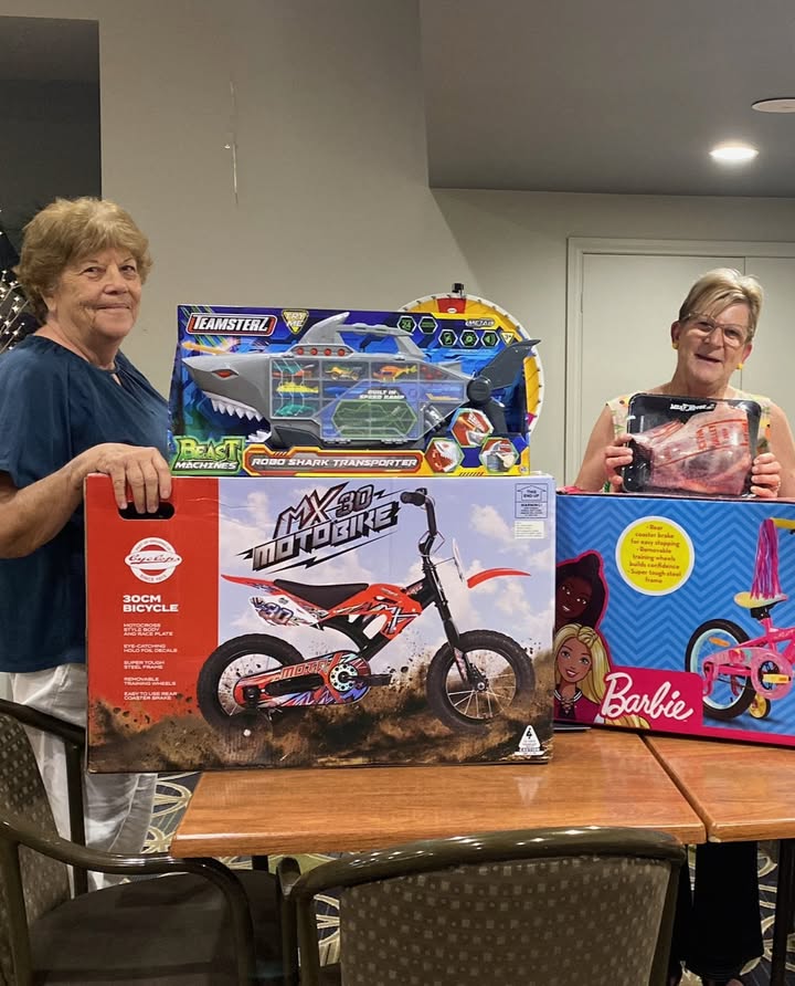 Featured image for “Two Lucky Winners at Warren Services Club”