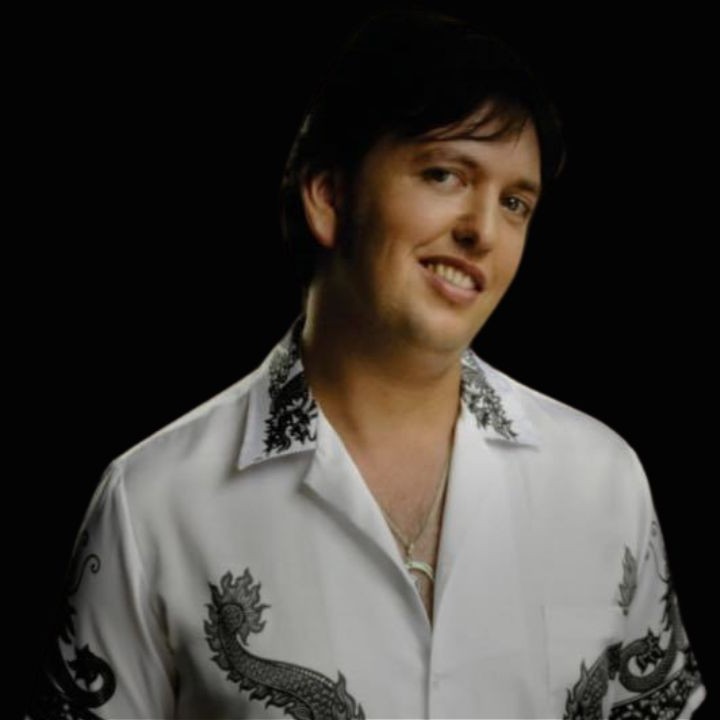 Featured image for “Live Music with Royden Donaghue at Warren Services Club”