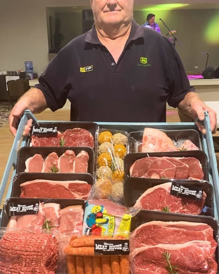 Featured image for “Friday Monster Meat Raffle at Warren Services Club”